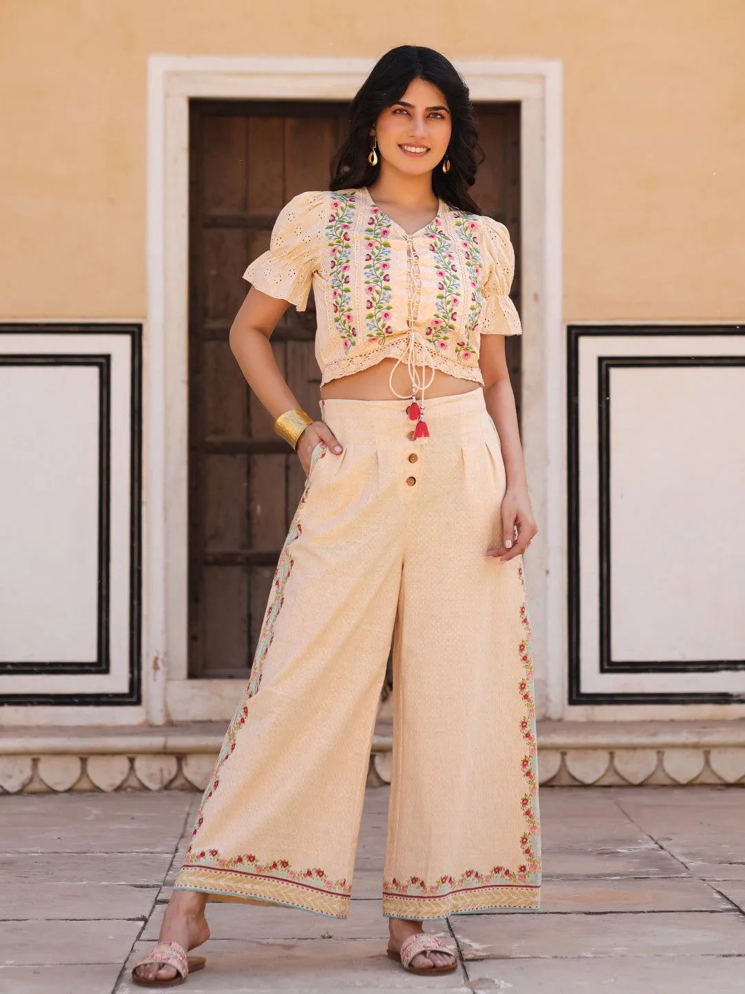 Jashvi Beige Floral Printed Pure Cotton Crop Top & Pants With Thread Work Embroidery