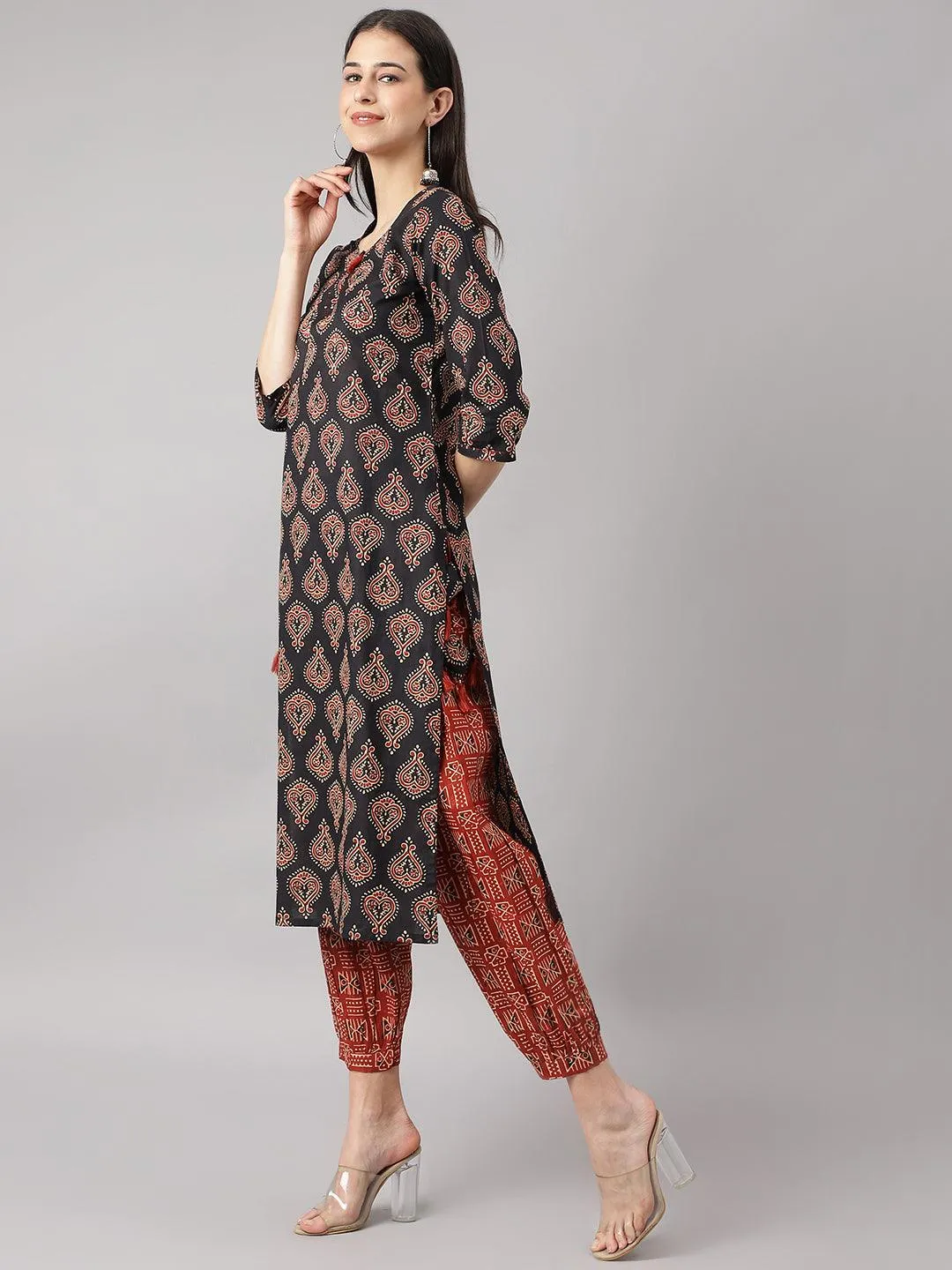 Jashvi Black and Red Cotton Buti Printed Kurta with hem Cuffed pant set