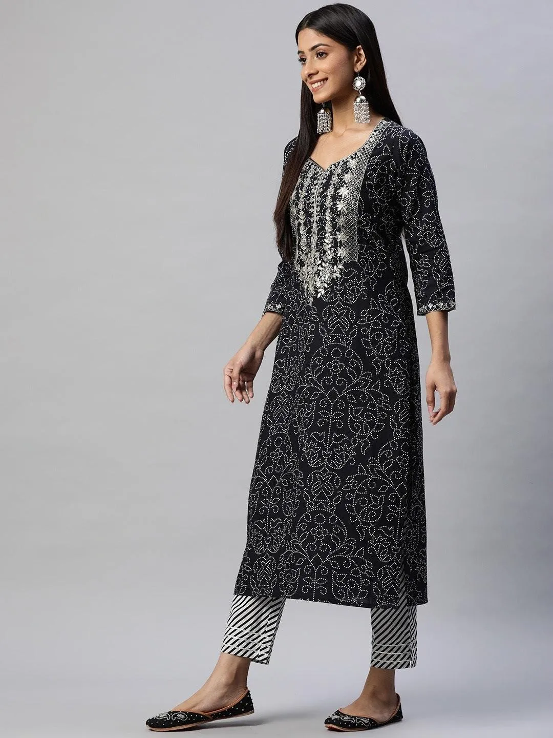 Jashvi Black and White Cotton Kurta Pant Set With Dupatta