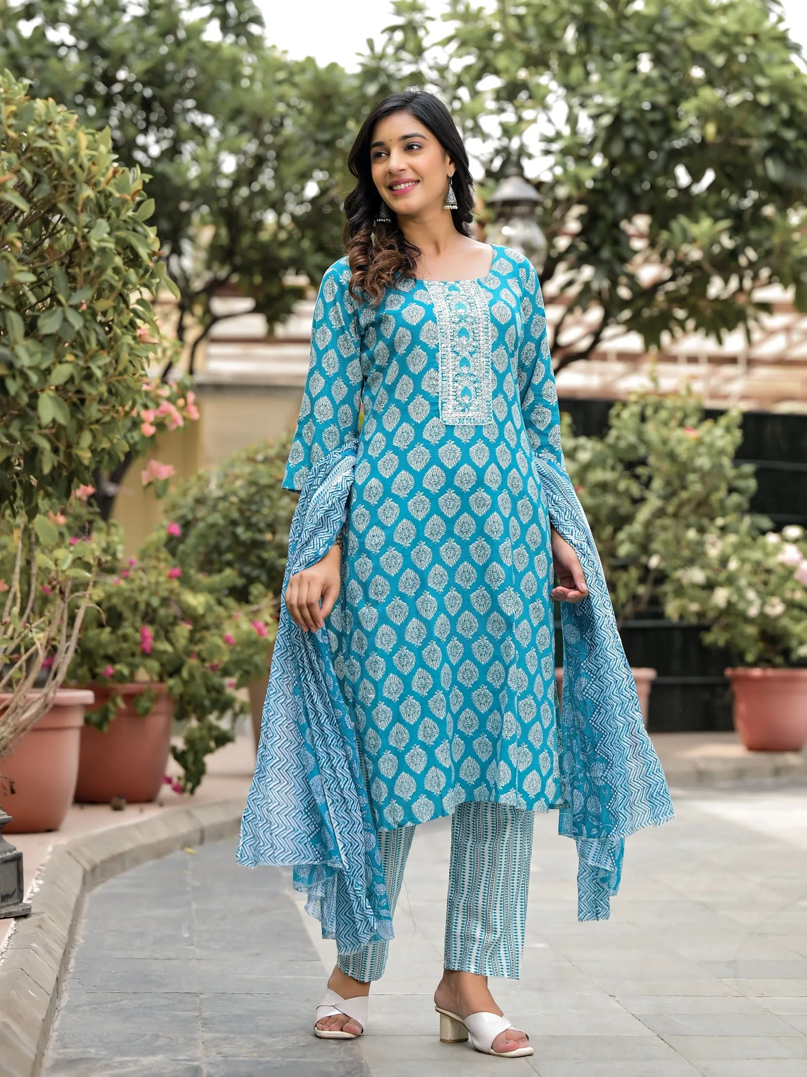 Jashvi Blue Ethnic Motif Printed Cotton Kurta, Pant And Dupatta Set With Zari Work