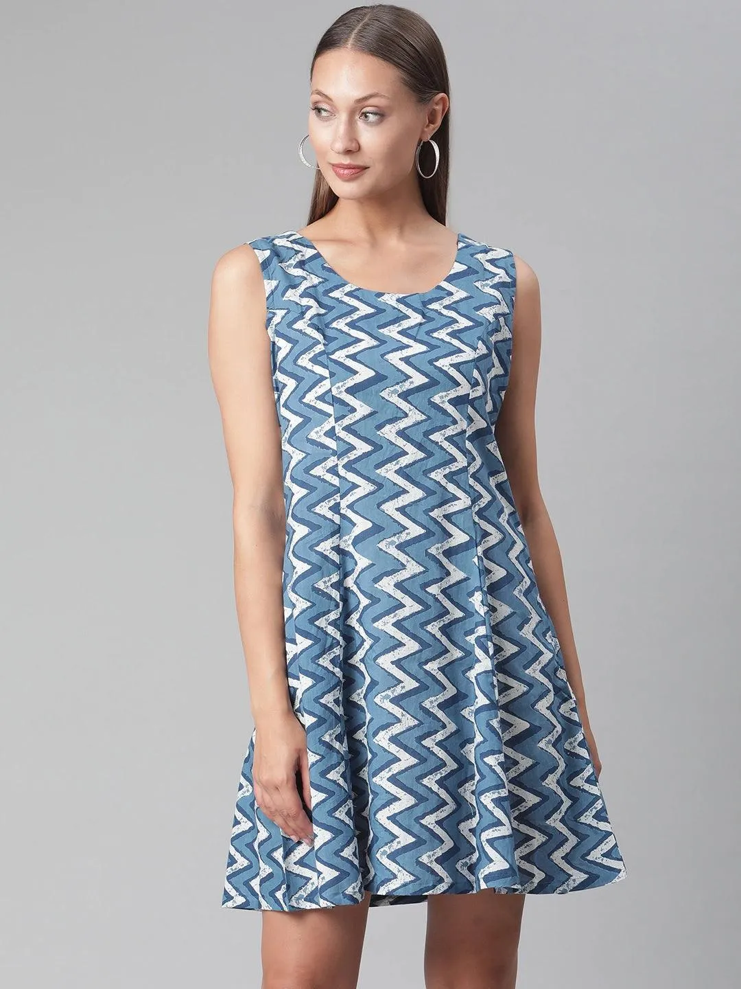 Jashvi Blue Knee Length Cotton Dress