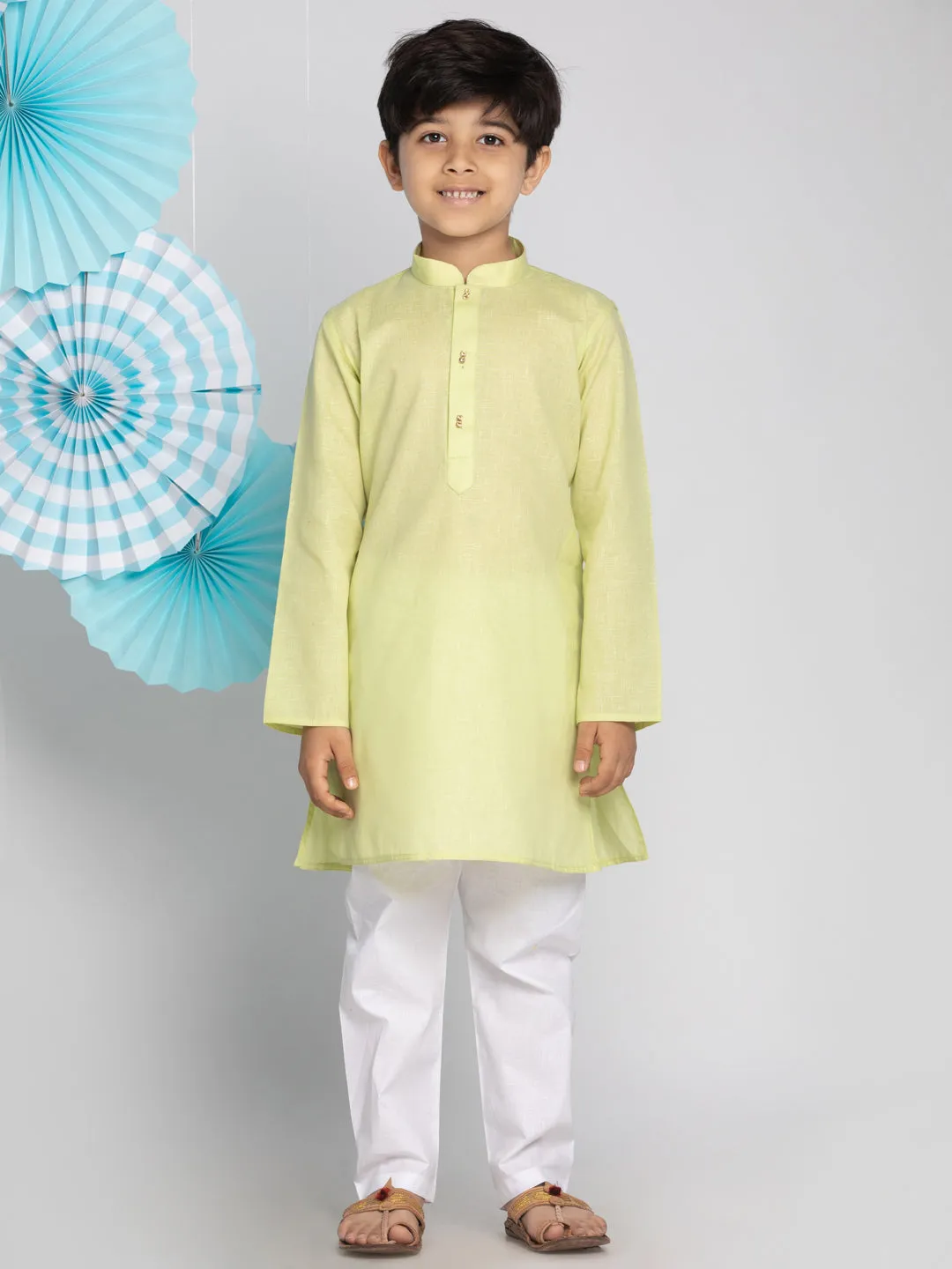 Jashvi Boys' Green And White Kurta Pyjama Set