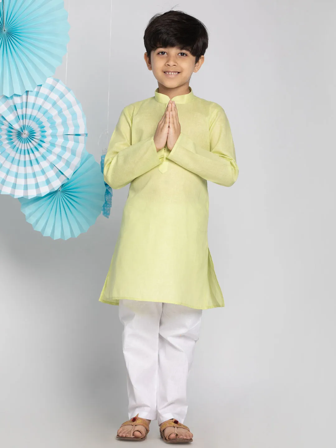 Jashvi Boys' Green And White Kurta Pyjama Set