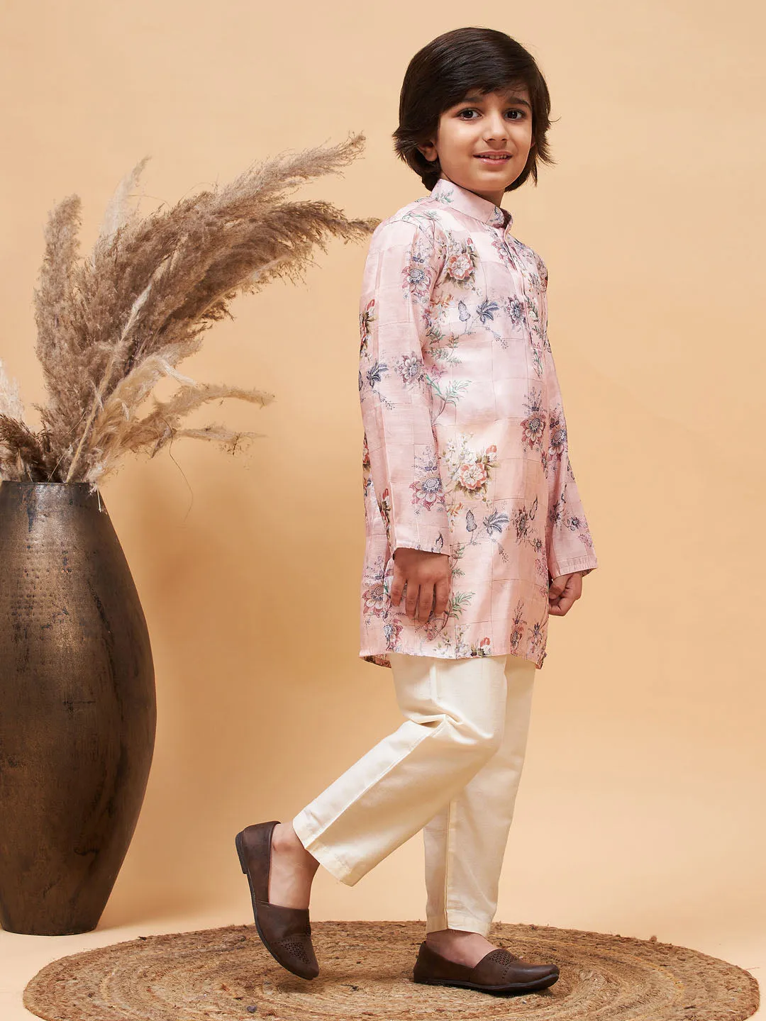 Jashvi Boy's Pink Floral Printed Silk Blend Kurta Pyjama Set