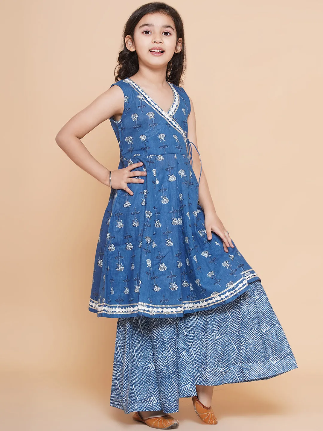 Jashvi Girls Blue Printed Kurta With Sharara