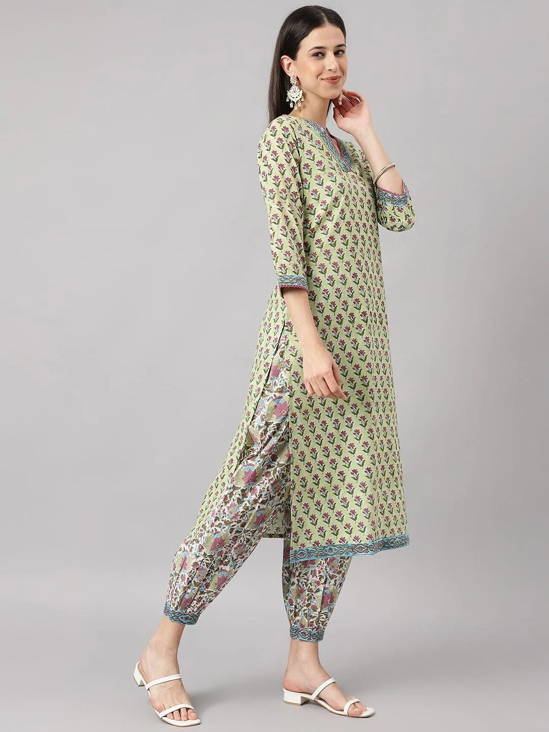 Jashvi Green and white Cotton Hand Block Printed Kurta Pant set with Dupatta