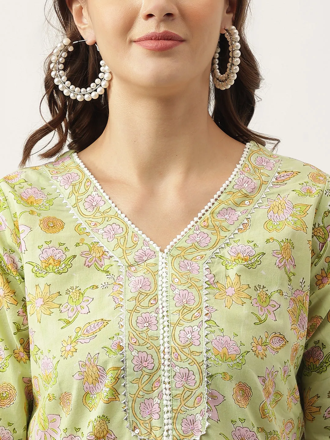 Jashvi Green Floral Printed Cotton Straight Short Kurta, trousers with Dupatta Set