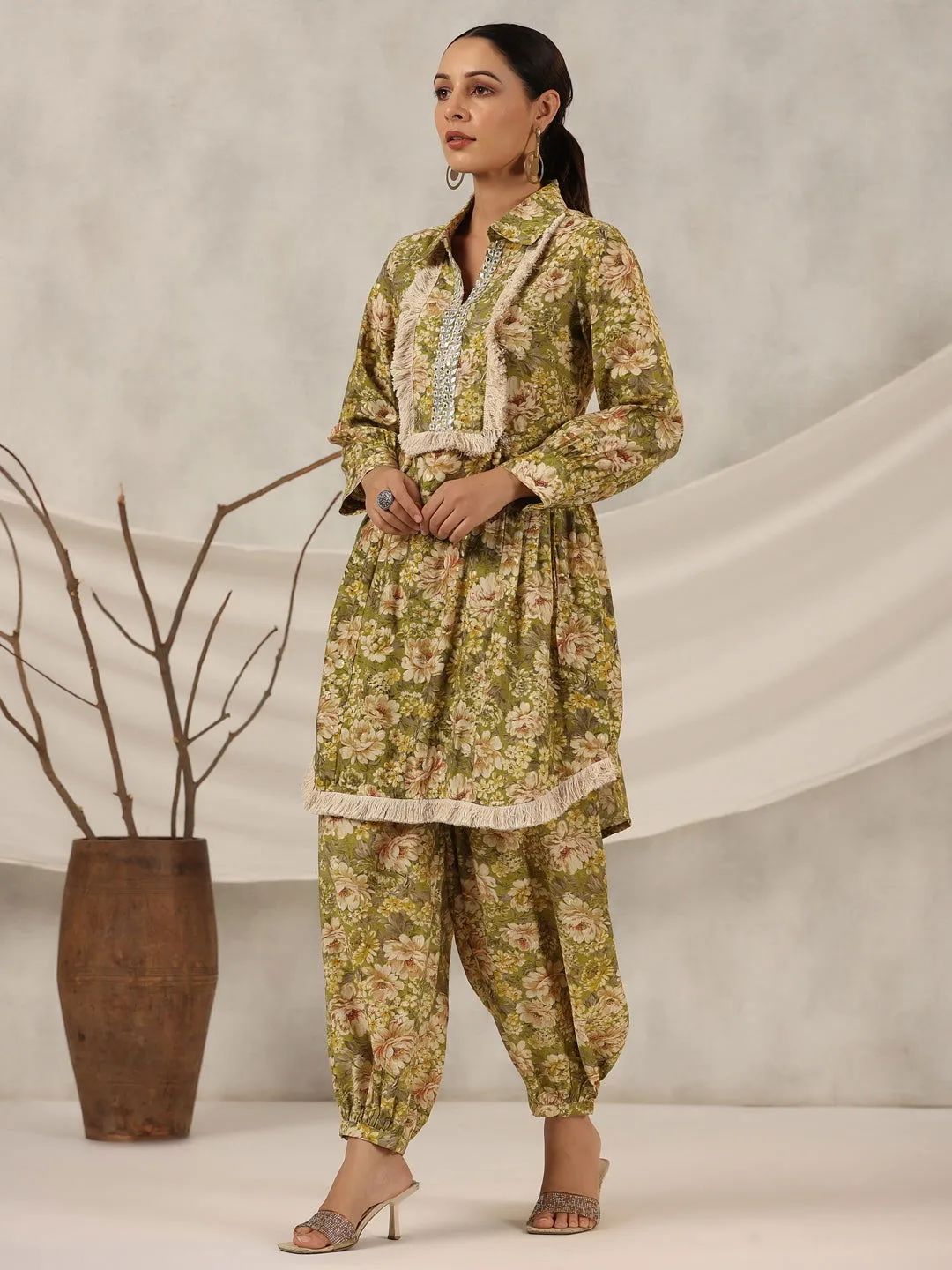 Jashvi  Green Floral Printed Muslin Printed Tunic & Pants With Mirror Work