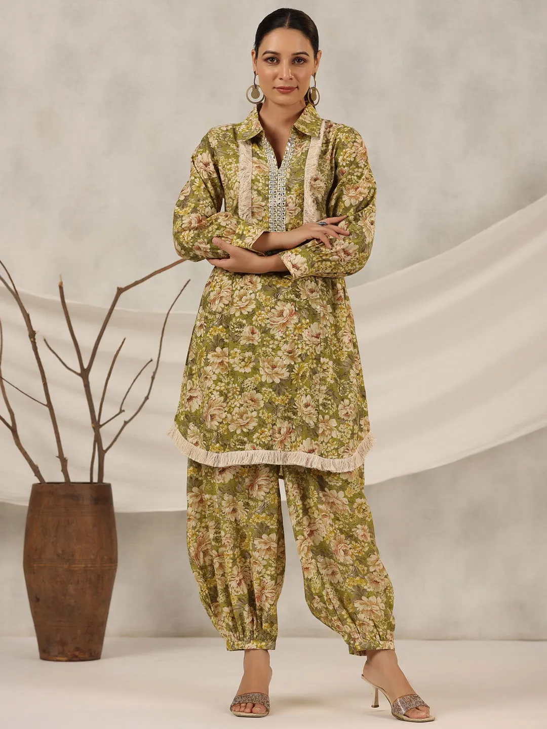 Jashvi  Green Floral Printed Muslin Printed Tunic & Pants With Mirror Work