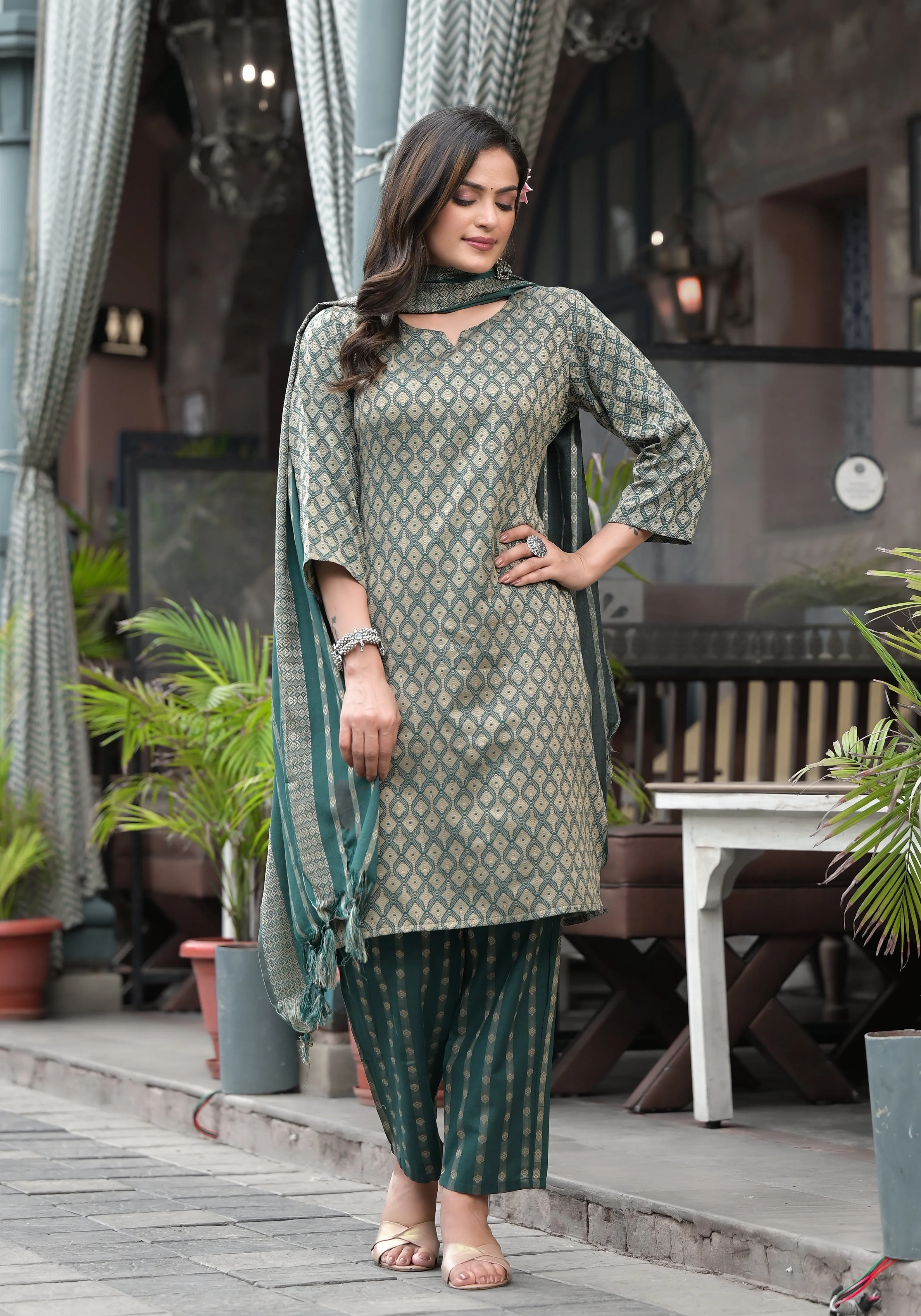 Jashvi Green Geometric Printed Cotton Kurta Pant Set With Tassels On Dupatta