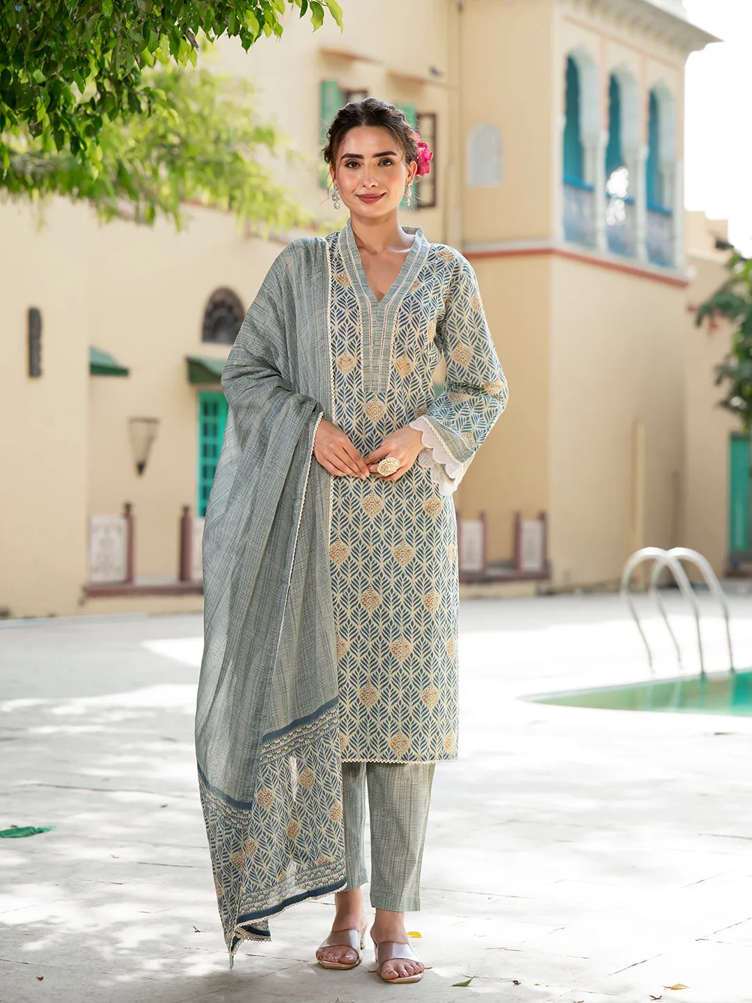 Jashvi Grey Floral Print Pure Cotton Straight Kurta & Trouser with Dupatta