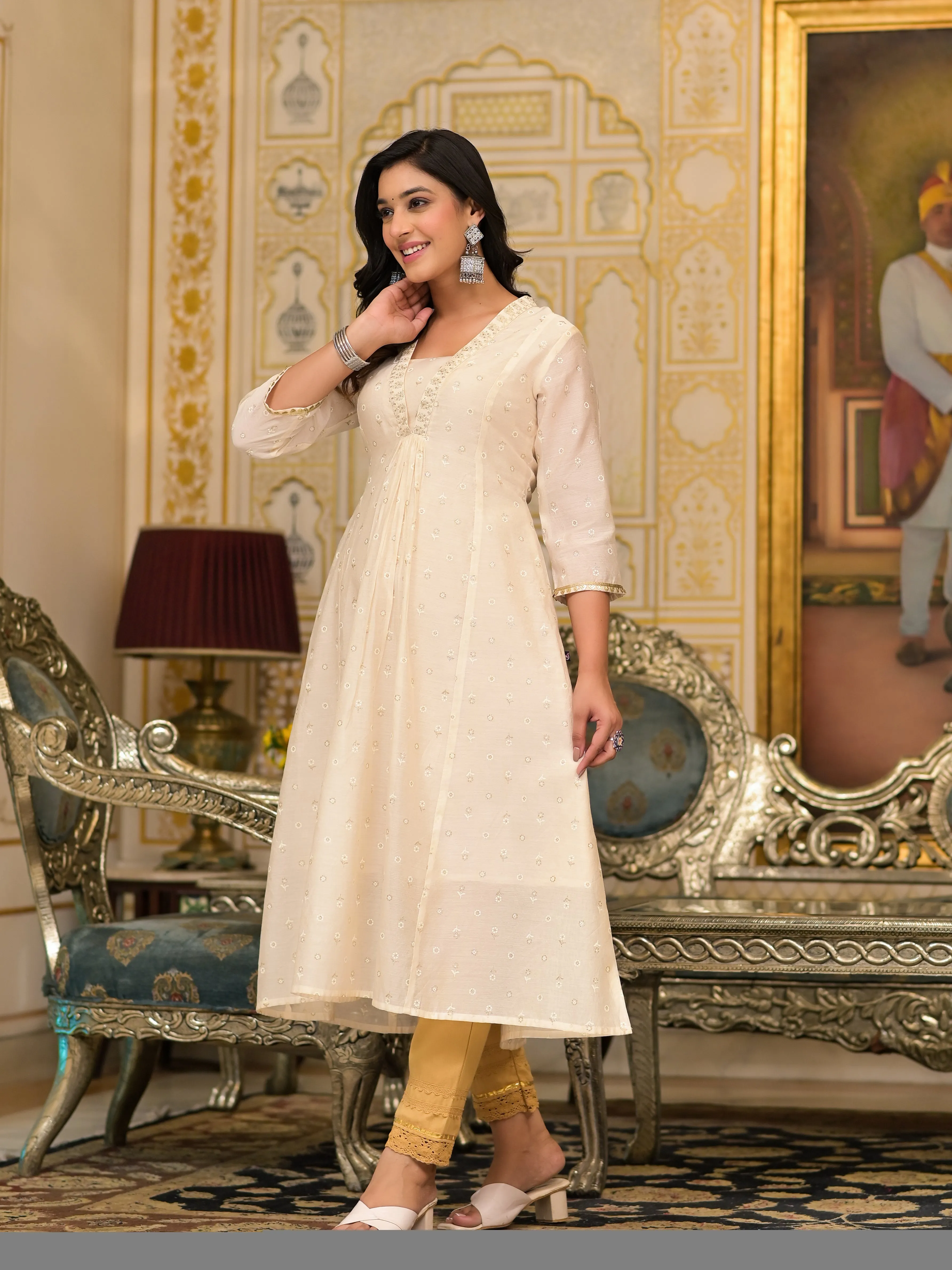 Jashvi Ivory Floral Printed Chanderi Kurta With Mirror Work Embroidery