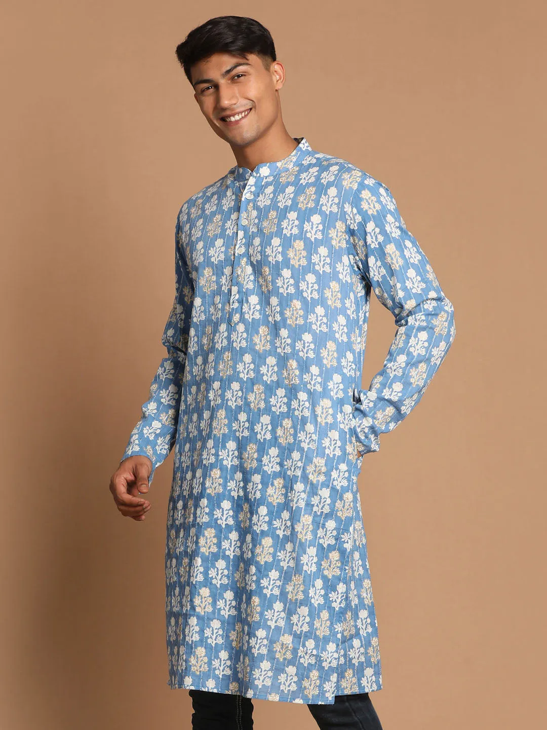 Jashvi Men's Blue Quirky Printed Thread Work Kurta