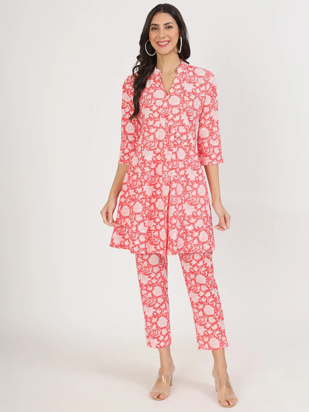 Jashvi Pink Floral Printed Cotton Kurta with Herem Pant Co ord Set