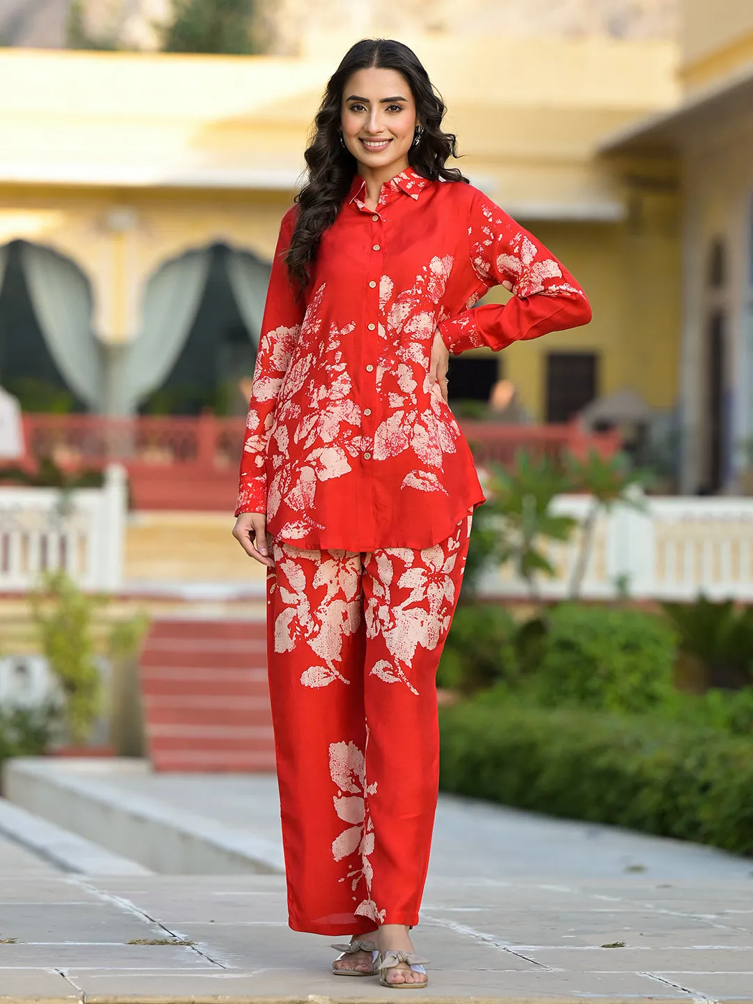 Jashvi Red Hand Painted Women Muslin Co-ord Set