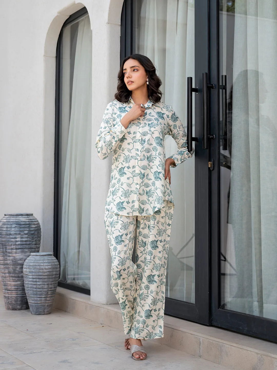 Jashvi White & Green Floral Printed Rayon Co-ord Set