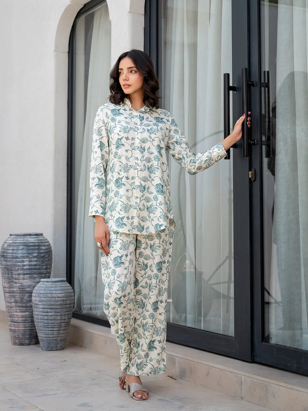 Jashvi White & Green Floral Printed Rayon Co-ord Set