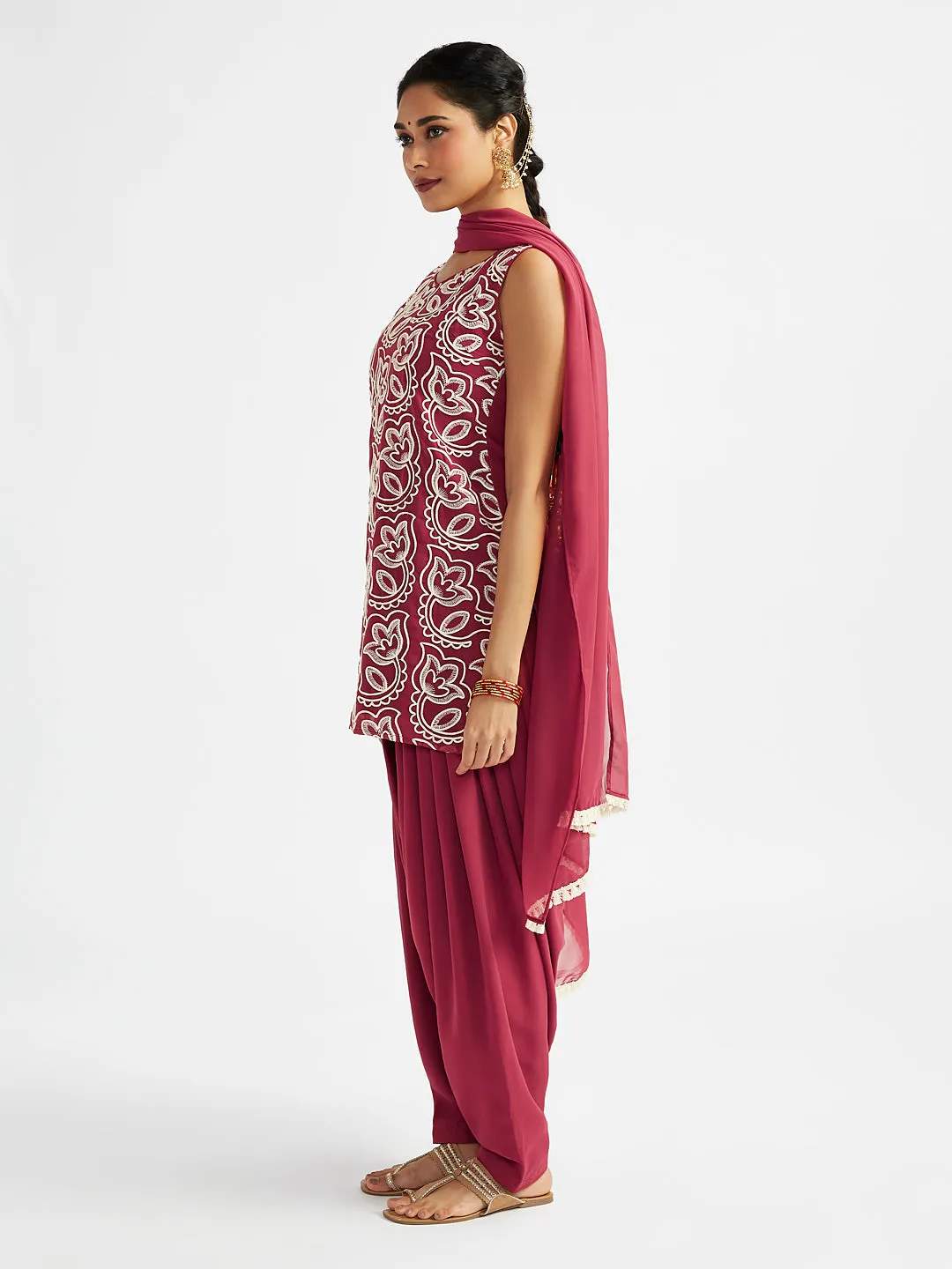 Jashvi Women's Maroon Kurta Patiala Set