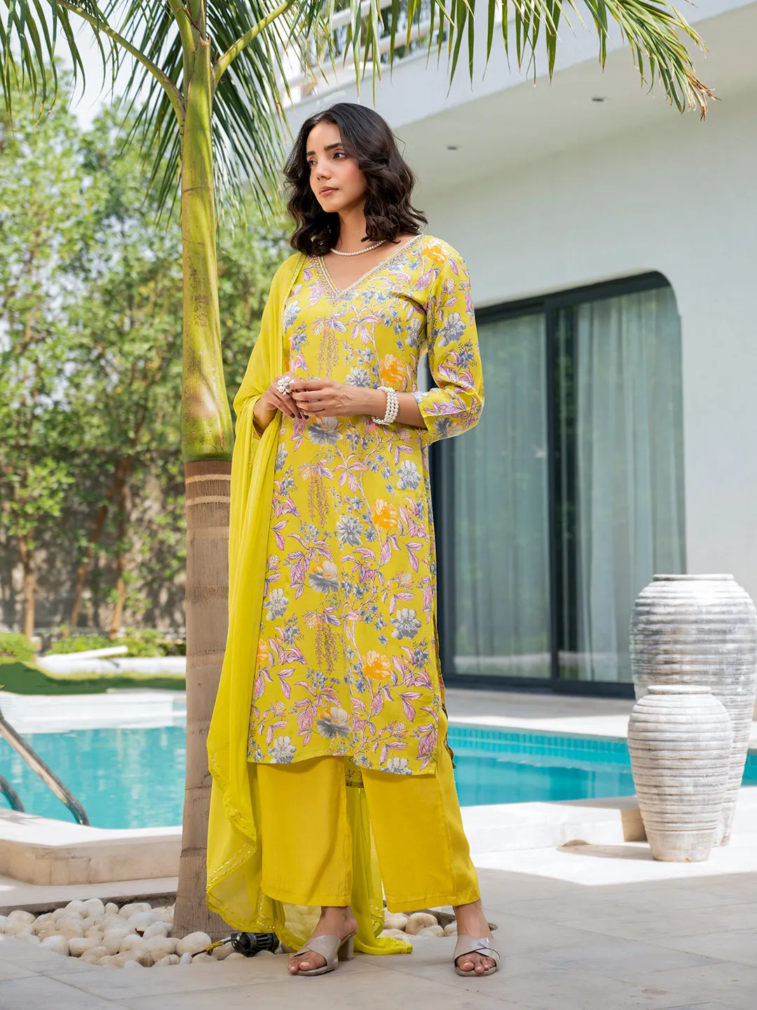 Jashvi Yellow Embroidered Floral Print Muslin Kurta Set