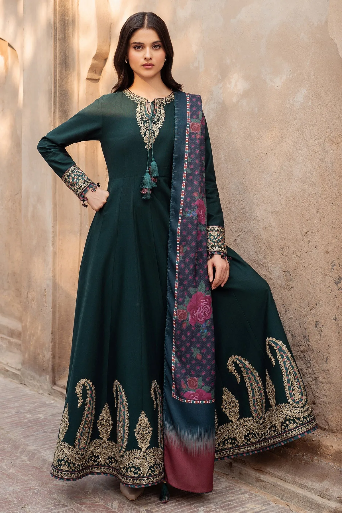 Jazmin Delia Fall/Winter – Embroidered Slub Khaddar D7