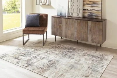 Jerelyn 5'3 x 7' Rug