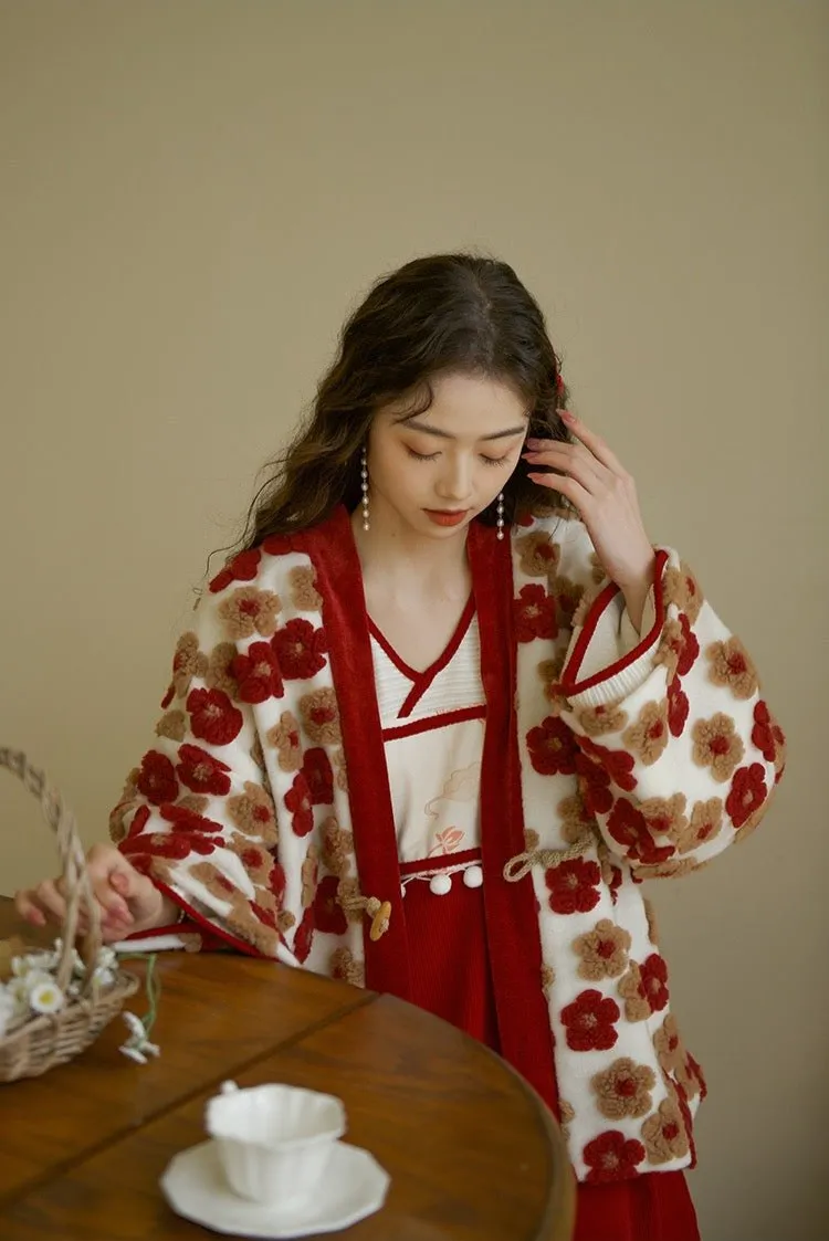 Jian You 间游 Garden Tour Modernized Song Dynasty Floral Sheep Wool Jacket