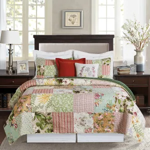 Jovina Quilt Set