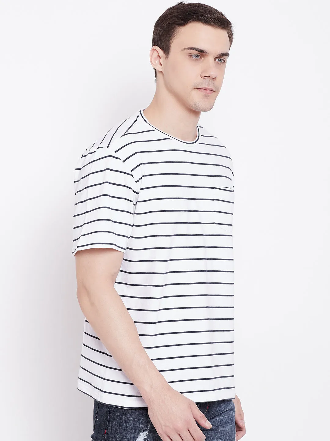 JUMP USA Men White Striped Round Neck T-shirt