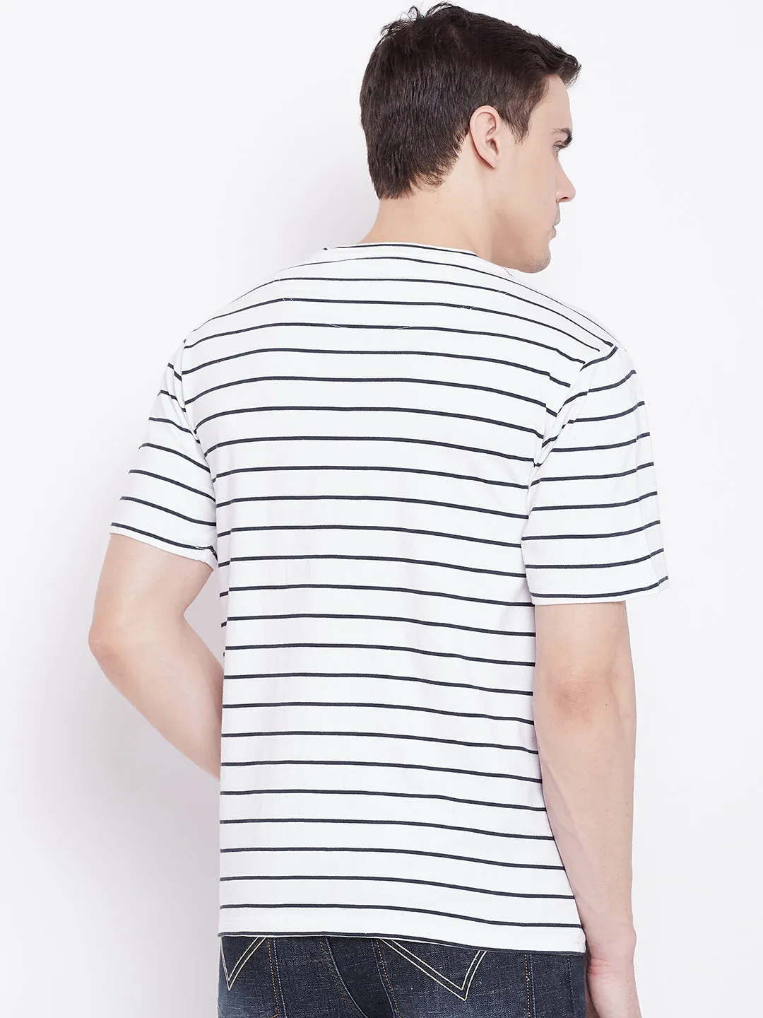 JUMP USA Men White Striped Round Neck T-shirt