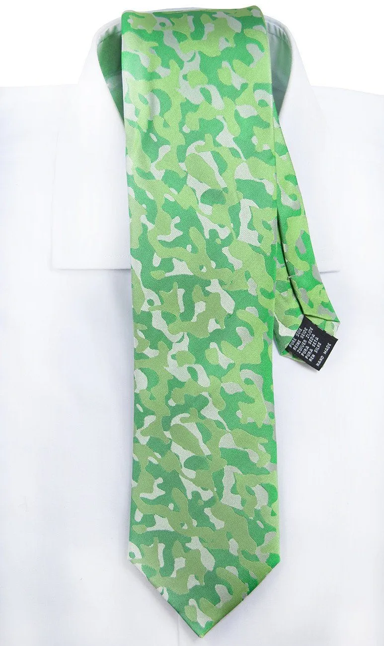 Kelly Green Camouflage Silk Tie and Pocket Square