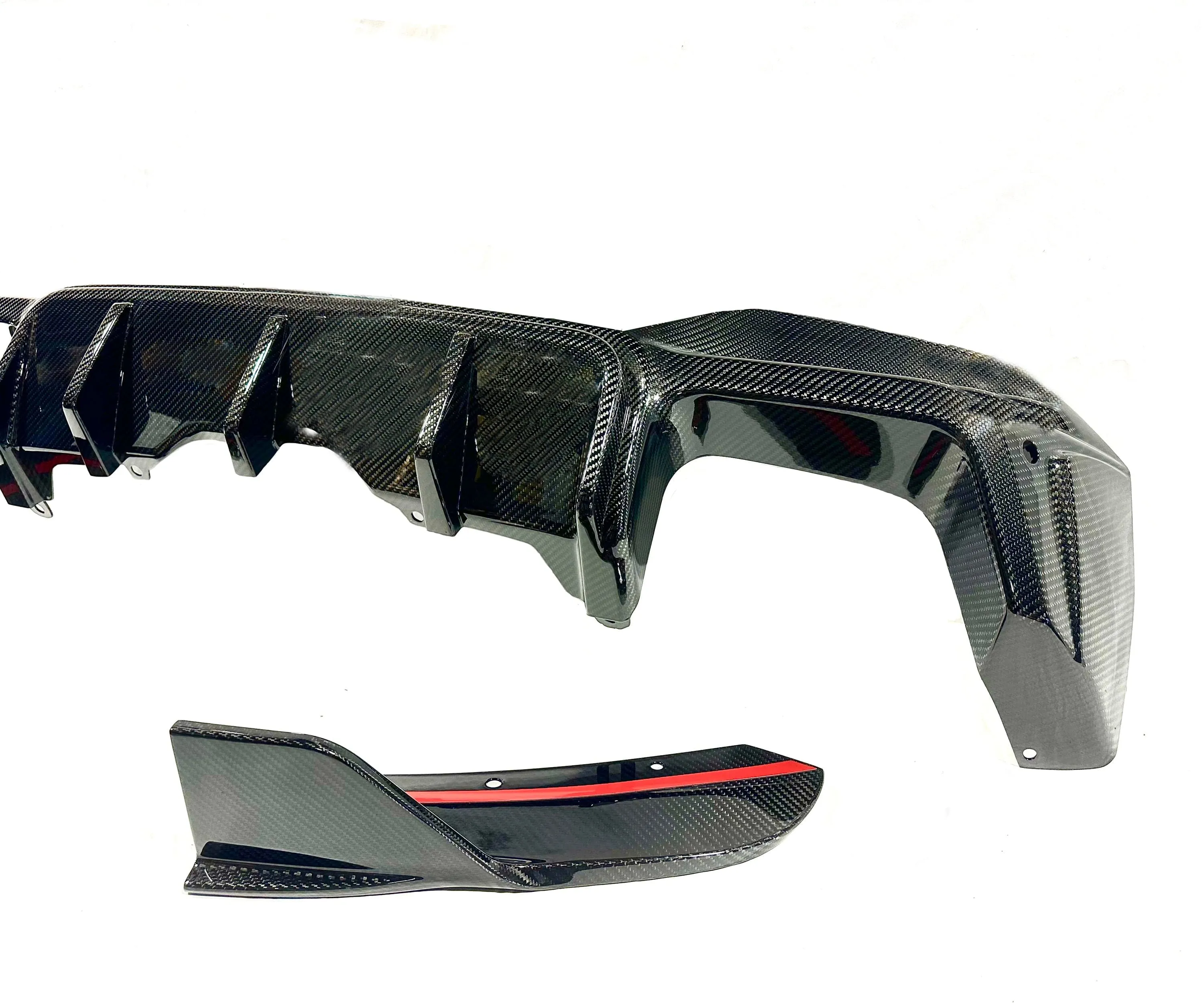 Kies Carbon F97 X3M 2022  Dry Carbon Fiber S-Style Rear Diffuser (LCI)