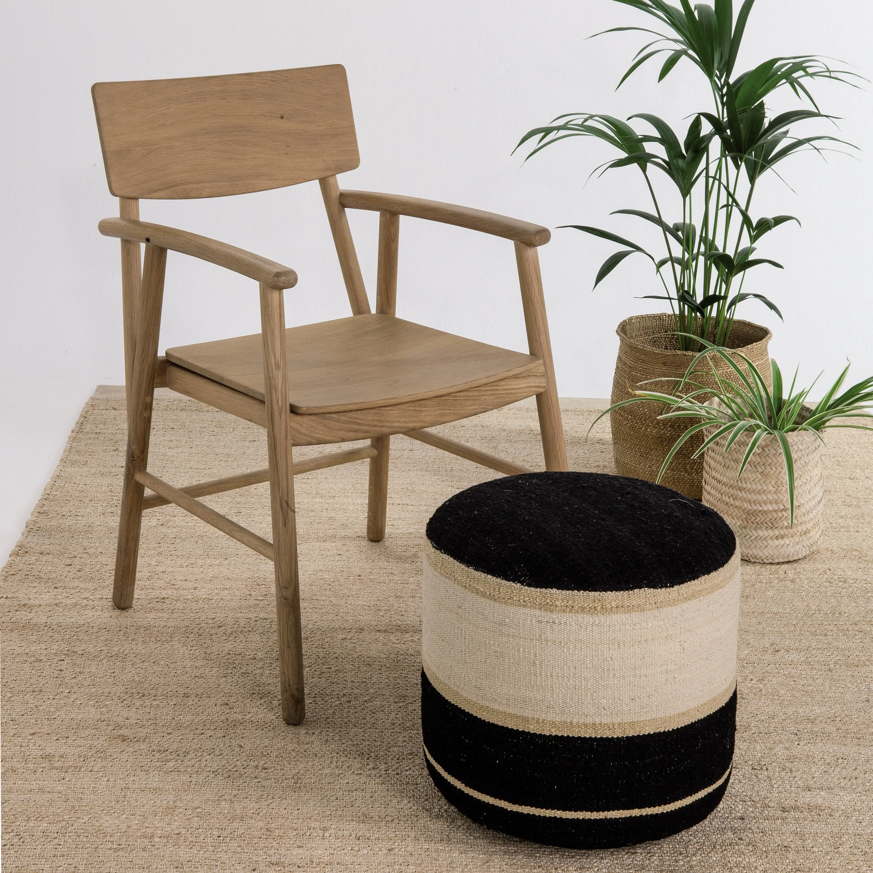 Kilim Black Pouf