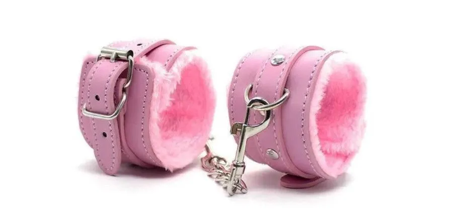 Kinky Wrist Restraints (Pink)