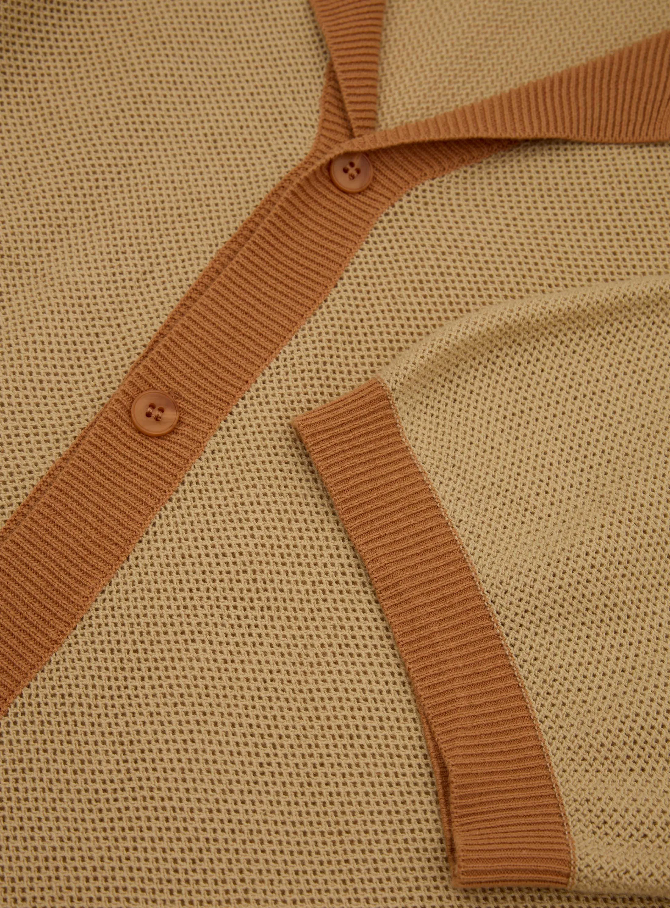 Knit Holiday Shirt Beige