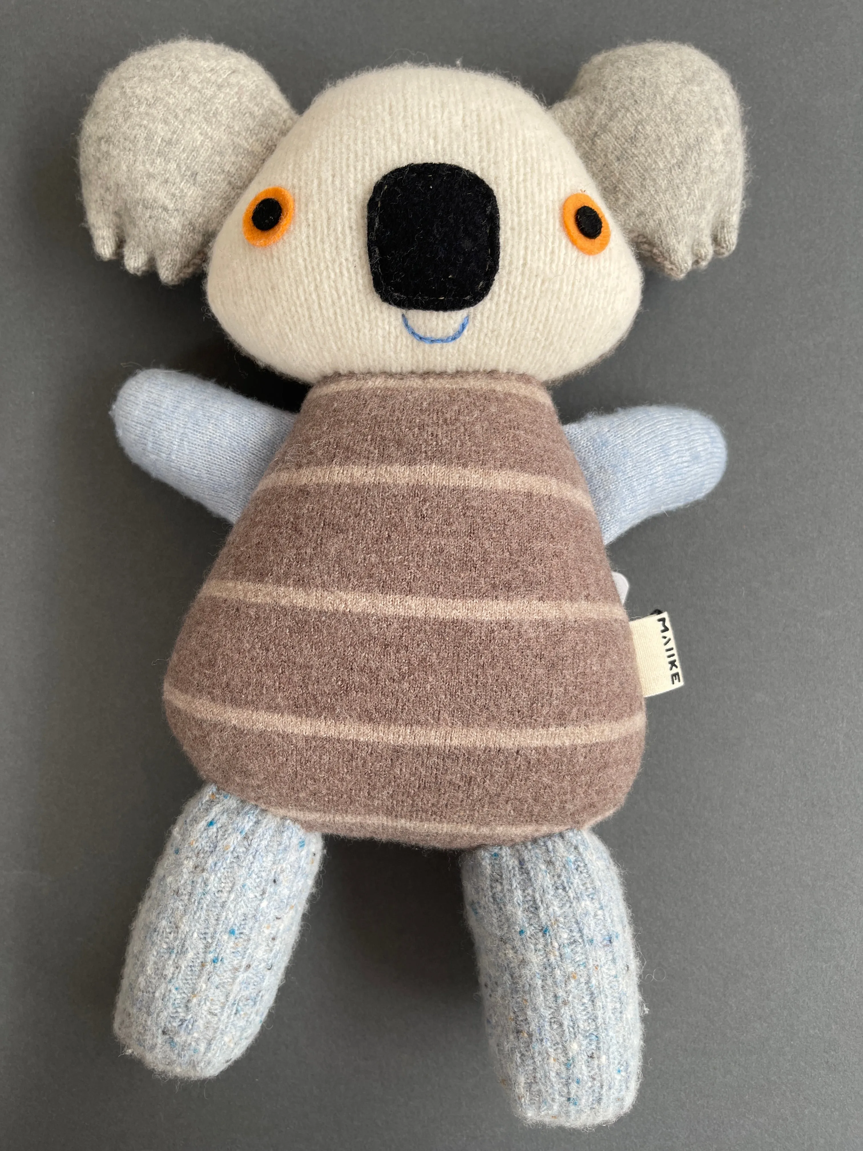 Koala - soft brown powder blue