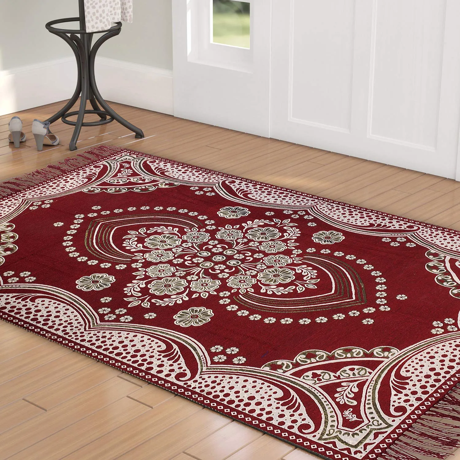 Kuber Industries - Ctktc40149- Flower Design Traditional Cotton Carpet for Living Room,Hall Bedroom Floor,Drawing Room,Study Room, Floor Covering Carpet/Area Rectangular Rug (Maroon, 5 Feet X7 Feet)