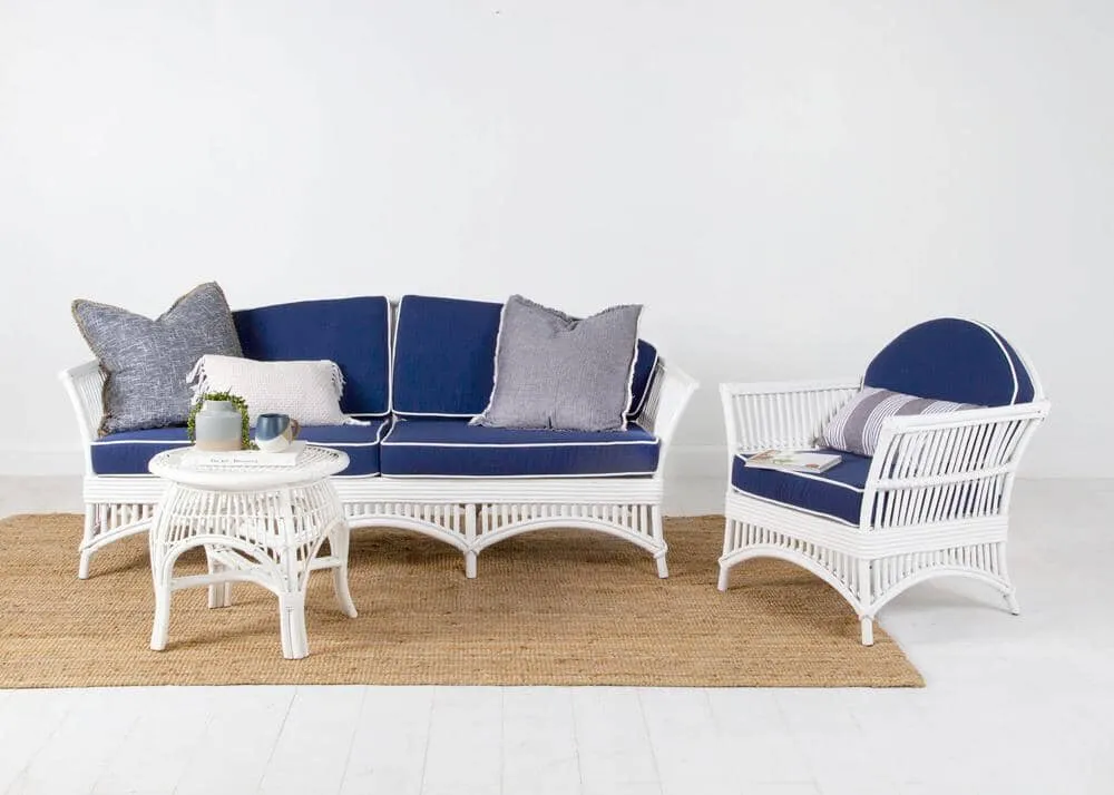 Kuranda Daybed - White with Blue Covers