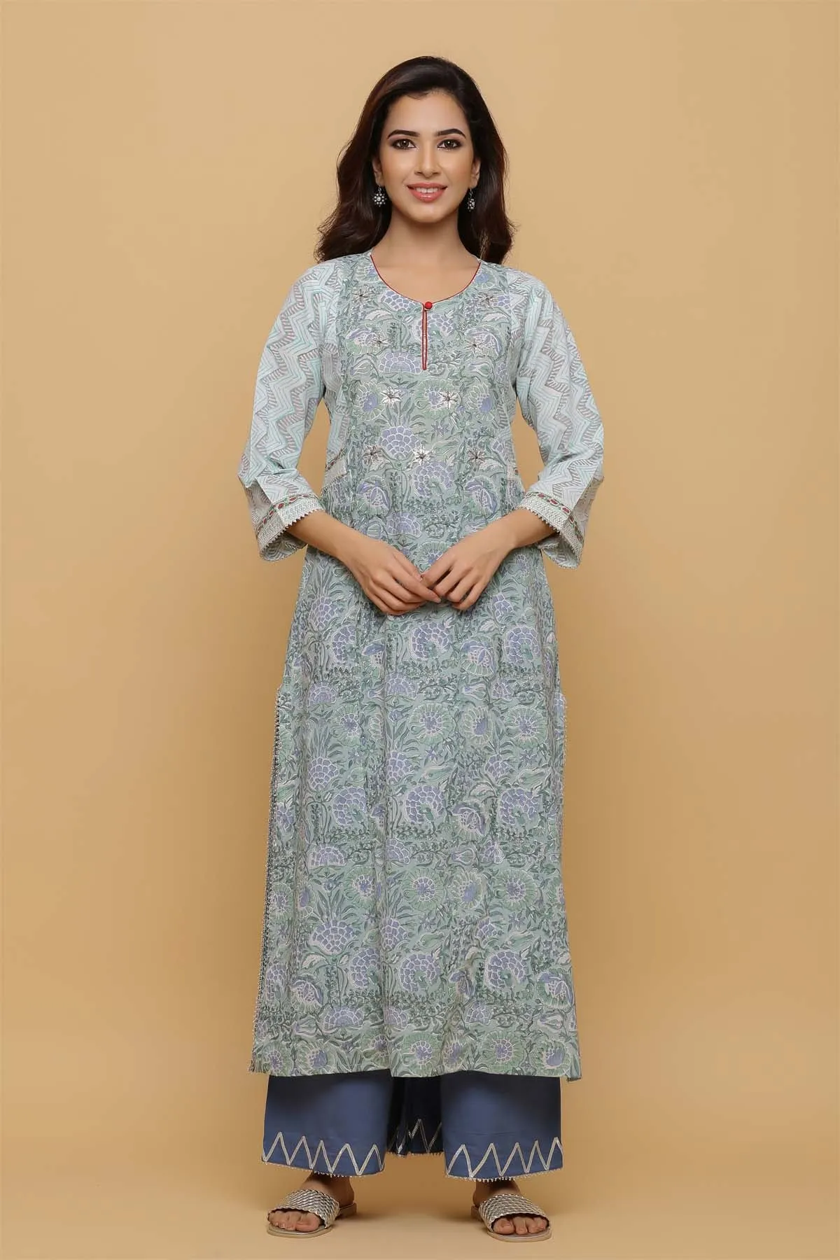 Kurta/Dupatta set in aqua green color