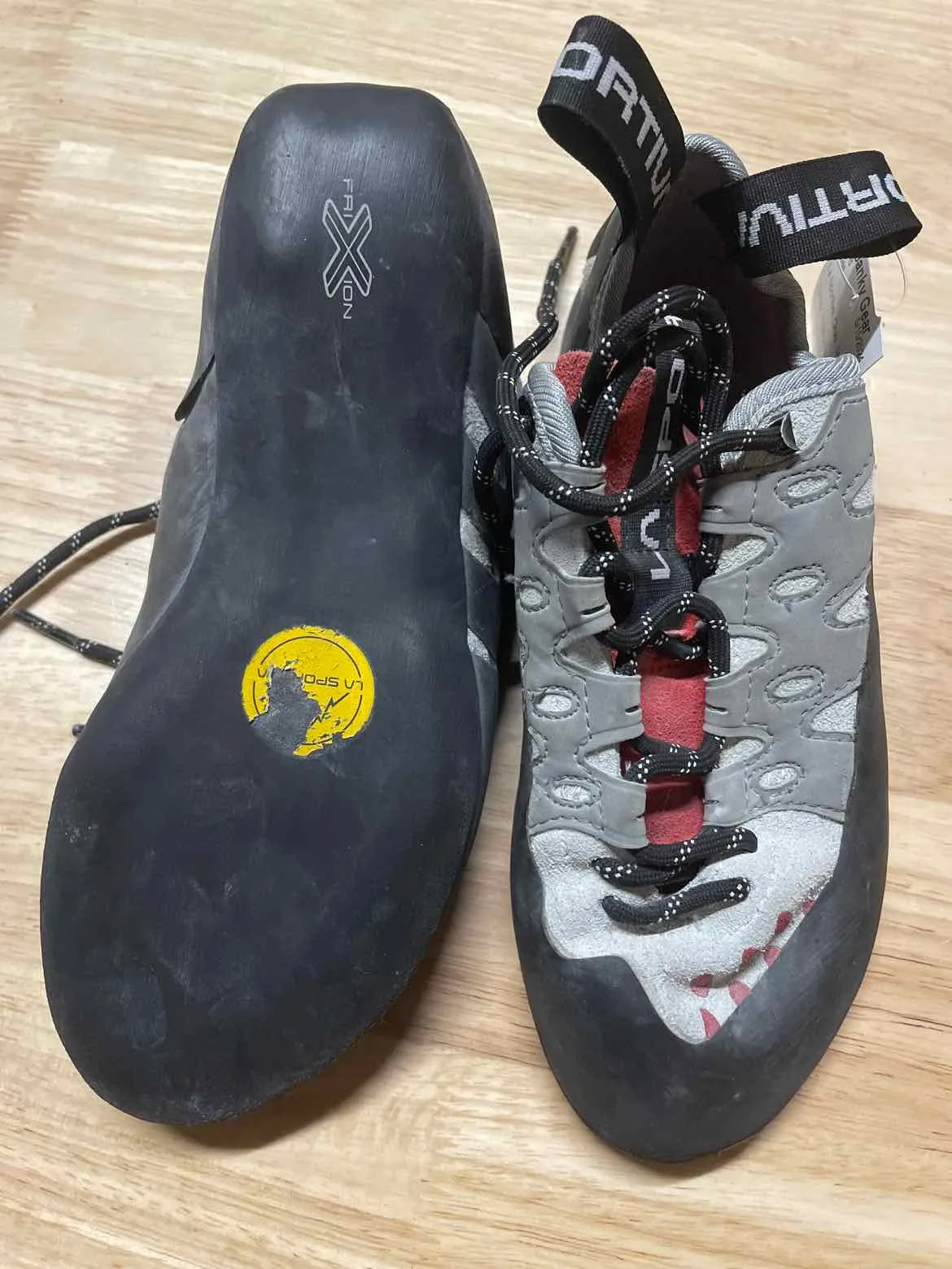 La Sportiva 36 Shoes