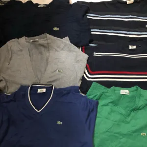 Lacoste sweaters 17 pieces