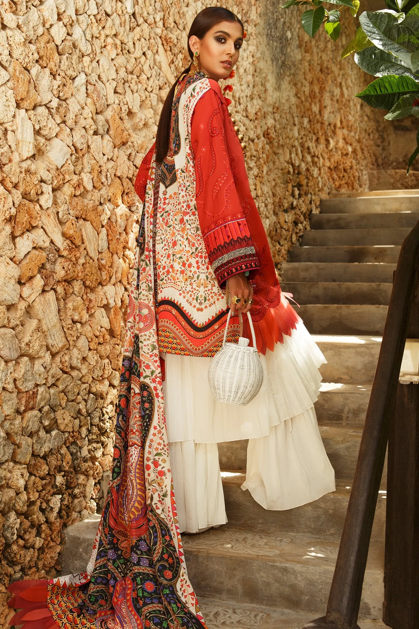 Élan Luxury Lawn Collection 2020 – EL-07 A (ZURI)