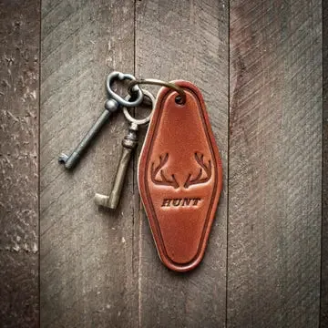 Leather Vintage Motel Key Chains [4 Styles]