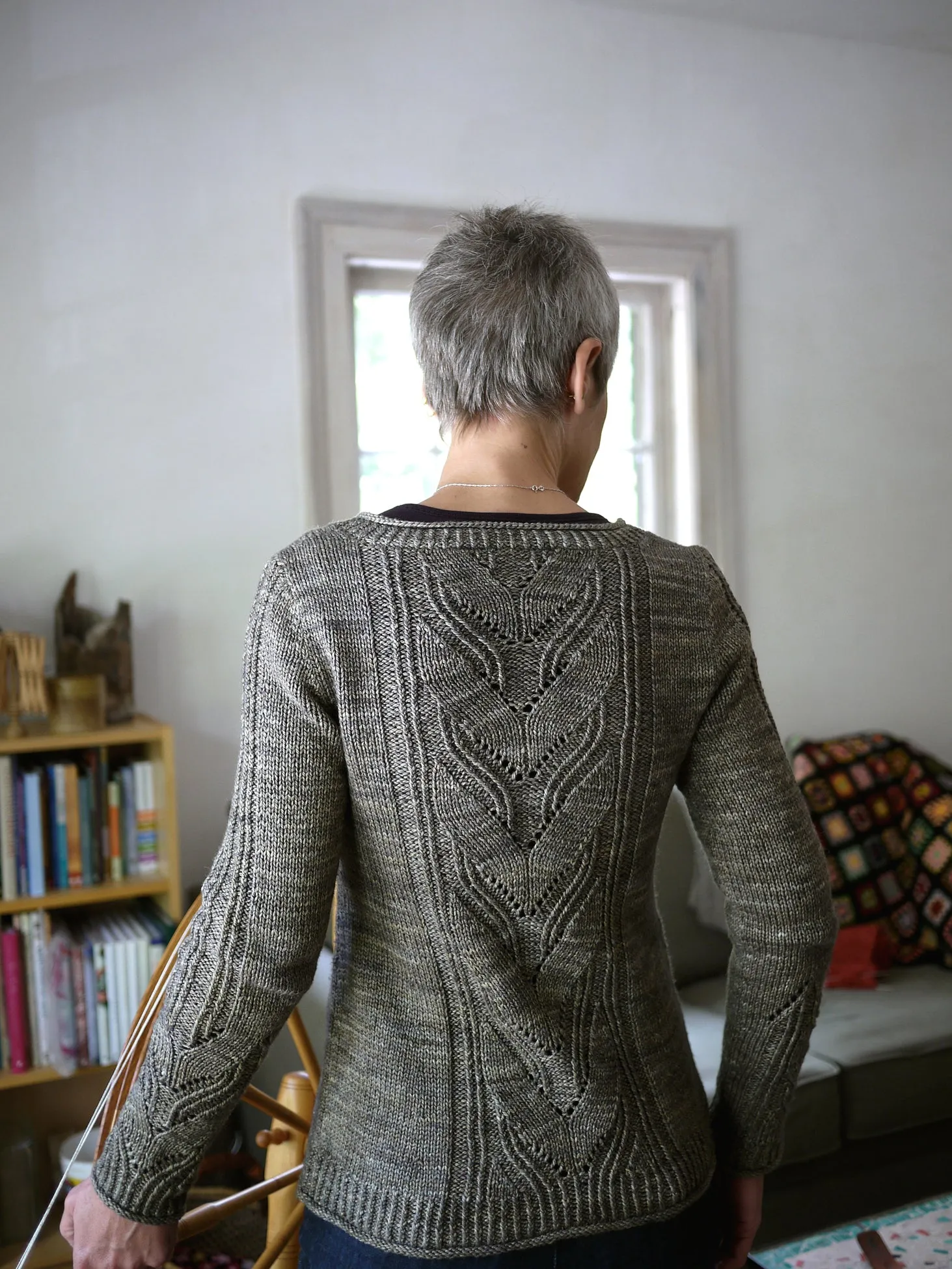 Leaving Pullover <br/><small>knitting pattern</small>