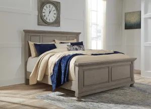 Lettner Light Gray King Panel Bed