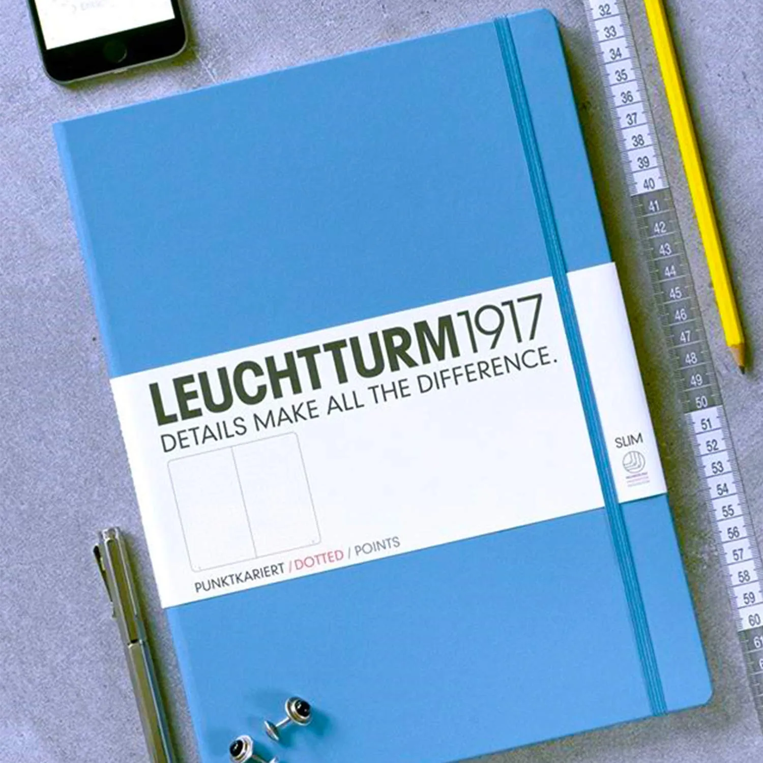 Leuchtturm1917 Medium A5 Dotted Hardcover Notebook (Azure) - 249 Numbered Pages