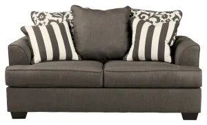 Levon Signature Design by Ashley Loveseat