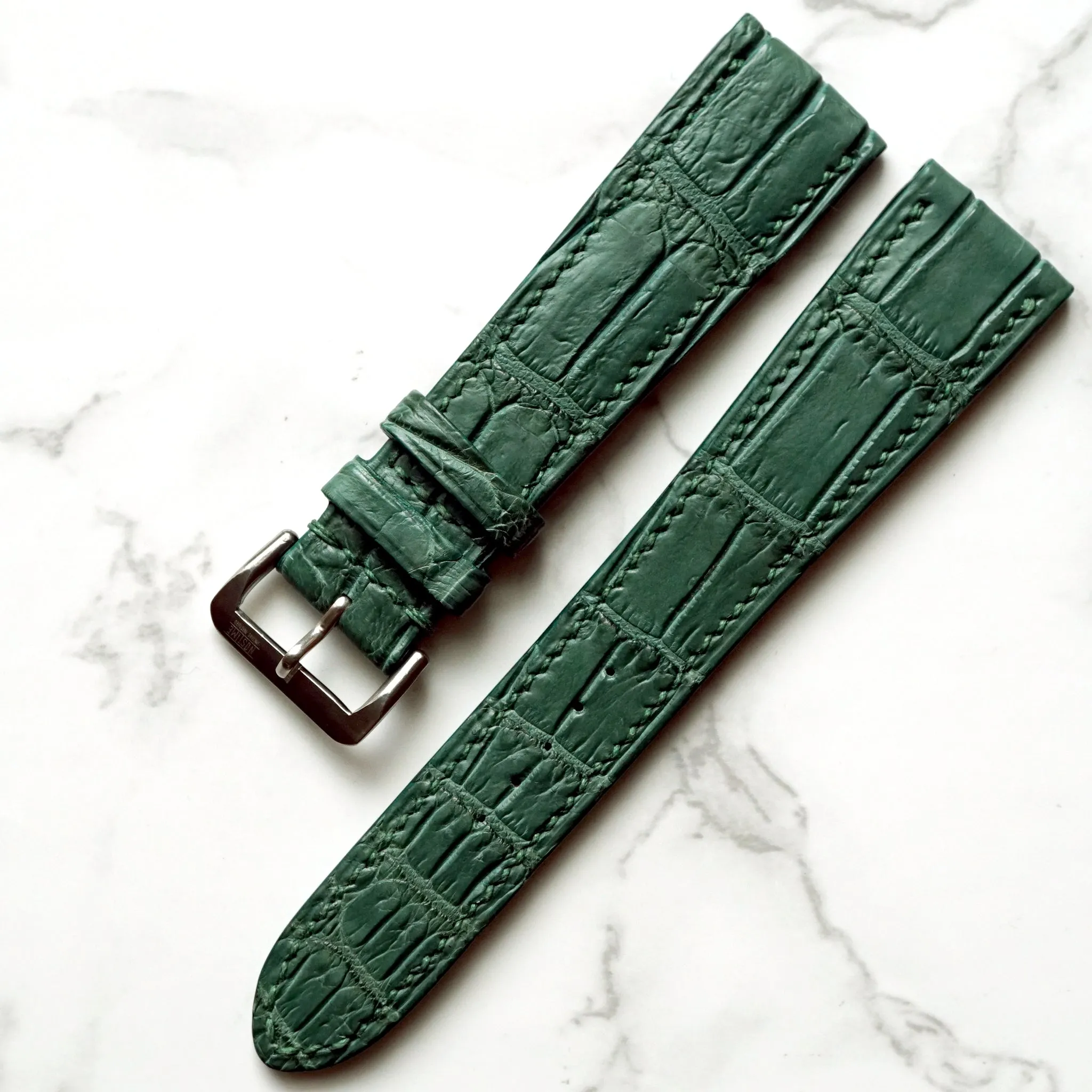 LIGHT GREEN CUSTOM MADE CROCODILE STRAP