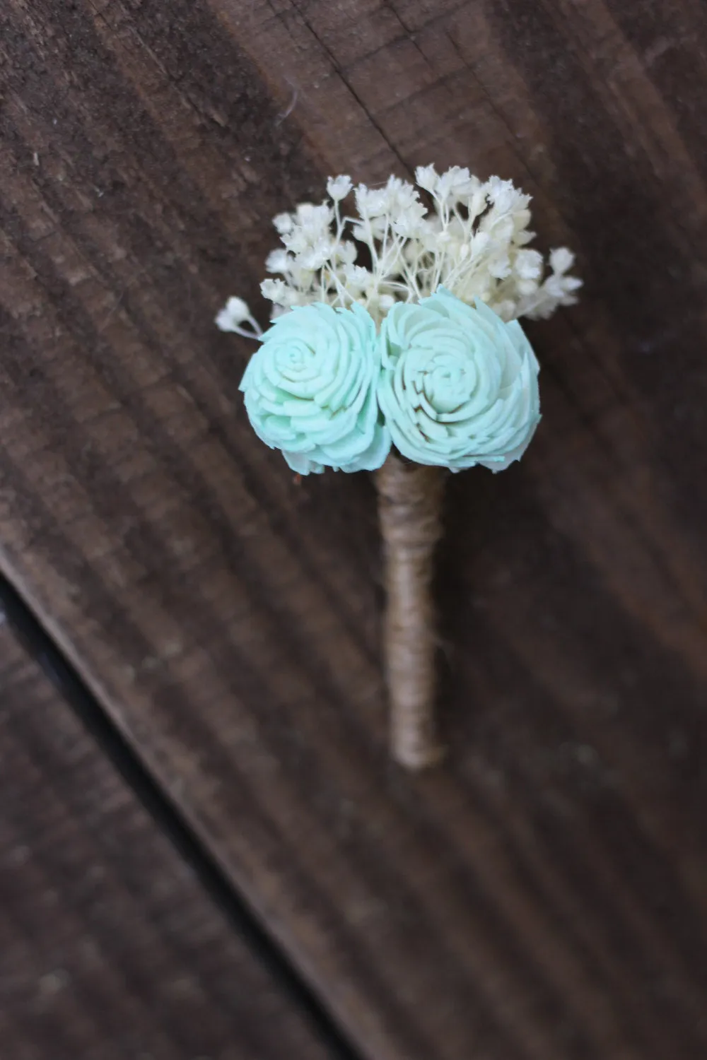 Light Mint green Boutonniere