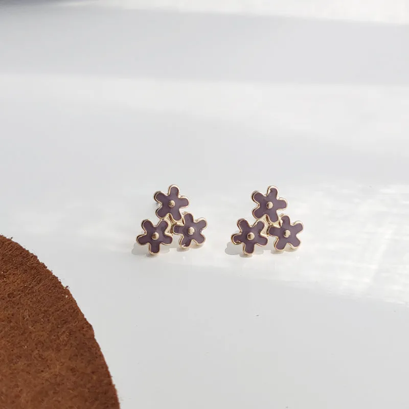 Light Purple Three Small Flowers Invisible Clip On Stud Earrings