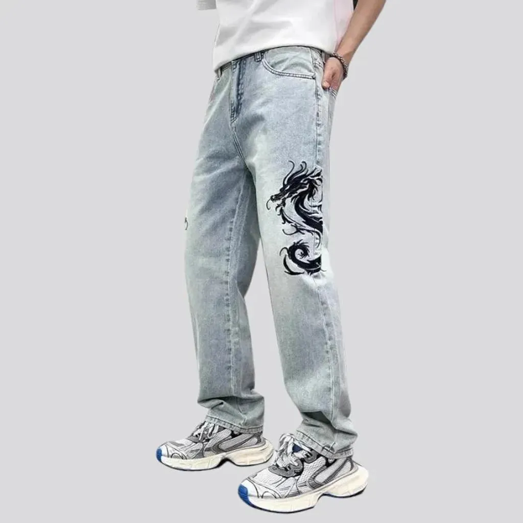 Light-wash men's boho jeans